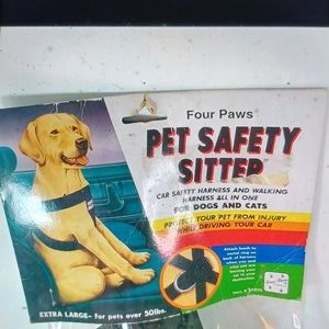 Four Paws walking car Harness XL dog safety